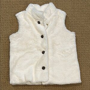 Hanna Andersson Girls Ivory Faux Fur Fuzzy Vest size 8